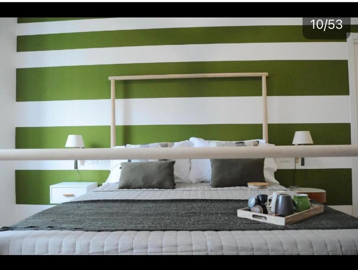 The Corner 180 Suite Козенца Экстерьер фото